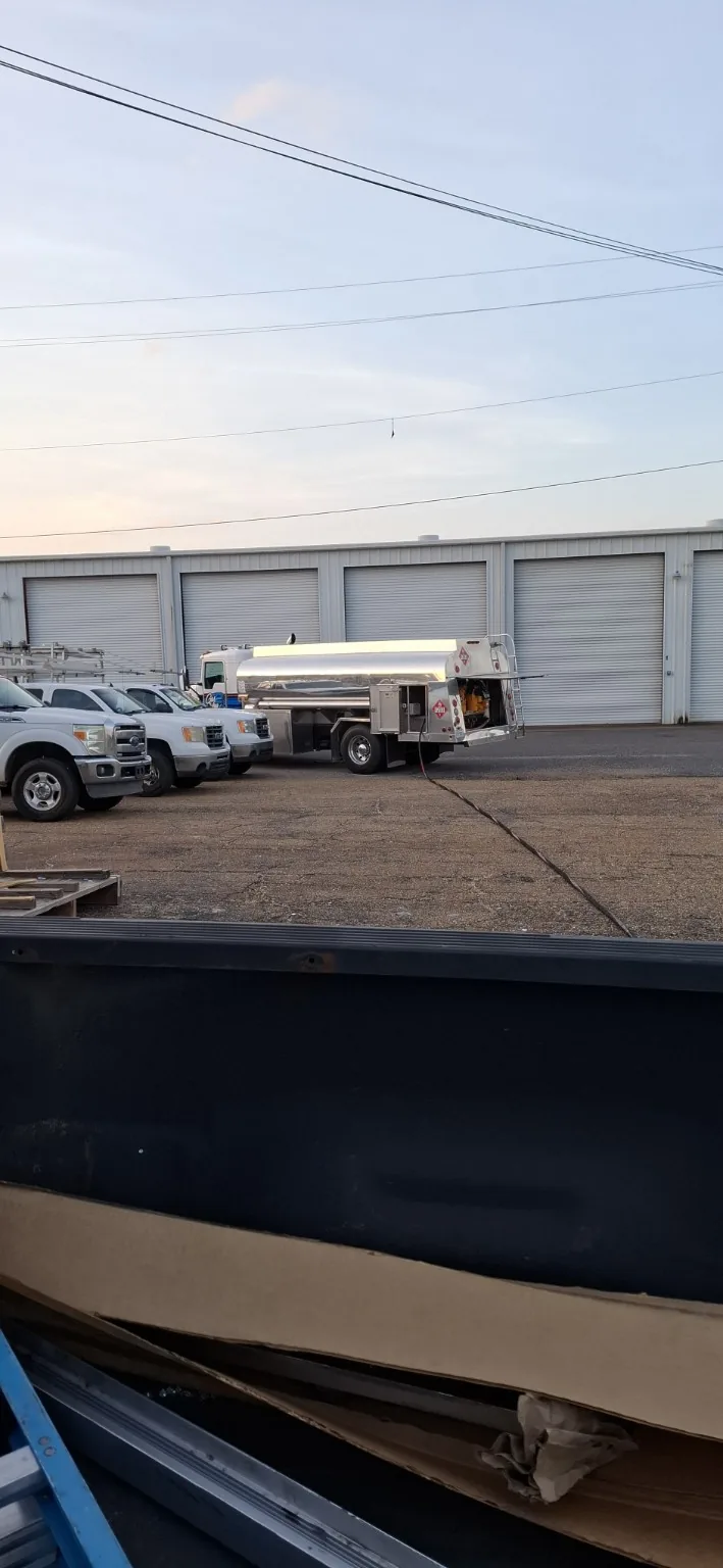 Gas 2 You fueling a vehicle fleet