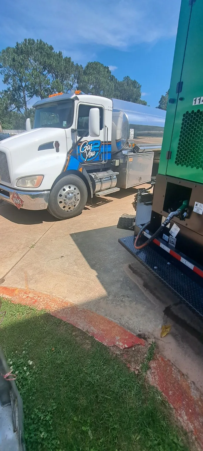 Gas 2 You truck fueling a commercial generator